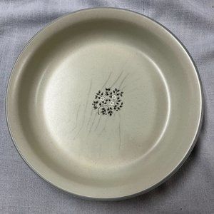 Pfaltzgraff Heirloom Large Pie Plate 10 1/2"